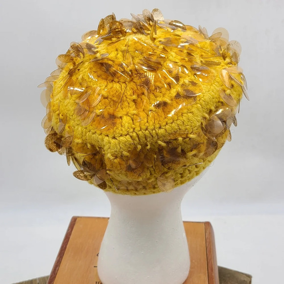 Vintage Knit Hat • Spangles • Mustard Yellow • 60s/70s - Picture 5 of 6